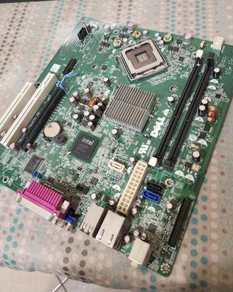 2 schede madri per PC
