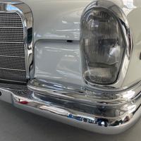Mercedes-benz 220 W111