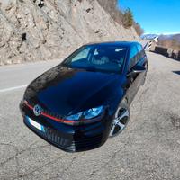 Volksvagen Golf 7 GTI
