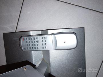 stereo Max verticale anni 2000 con telecomando 