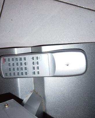 stereo Max verticale anni 2000 con telecomando 