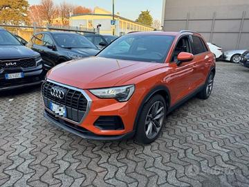 AUDI Q3 35 TDI S tronic S-LINE EDITION