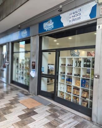 negozio alimentare surgelati,bio,veg,gluten  free 