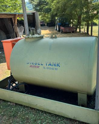 Cisterna  gasolio ama da 1.500 litri