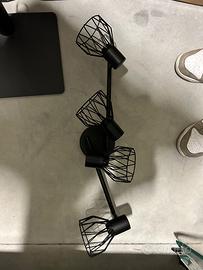 Lampada da soffitto nera con 4 faretti stile indus