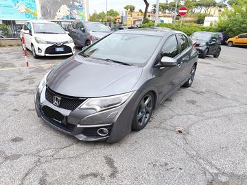 Honda Civic 1.4 i-VTEC Elegance Navi