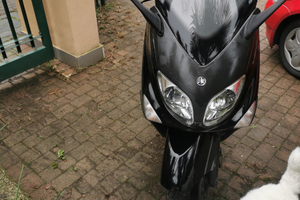 Yamaha T Max