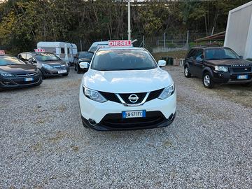 Nissan Qashqai 1.5 dCi Visia GARANZIA