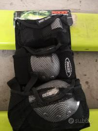 protezioni per pattini Roces