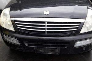 Ssangyong Rexton 2.7 xdi anno 2005 per ricambi (2a
