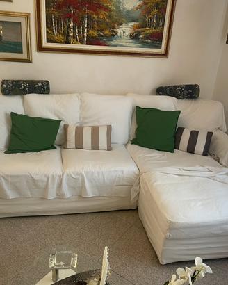 Divano Ikea angolare