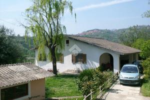 VILLA SINGOLA A CASTROLIBERO