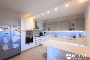Rustico / Casale di 174 m² con più di 5 locali e b