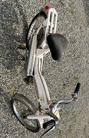 Mobylette motobecane