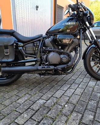 Yamaha XV 950 Bolt black line 