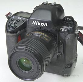 Nikon f5 con ob. 60mm macro