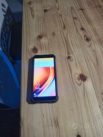 Oukitel WP5 smartphone rugged IP68 – batteria 8000