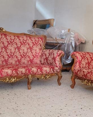 Salotto bordeaux barocco divani 3+2 e 2 poltrone