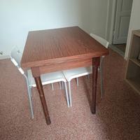 Tavolo da cucina allungabile 