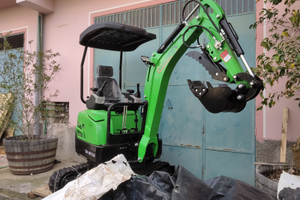 Escavatore 13 quintali