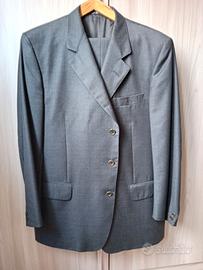 Abito grigio