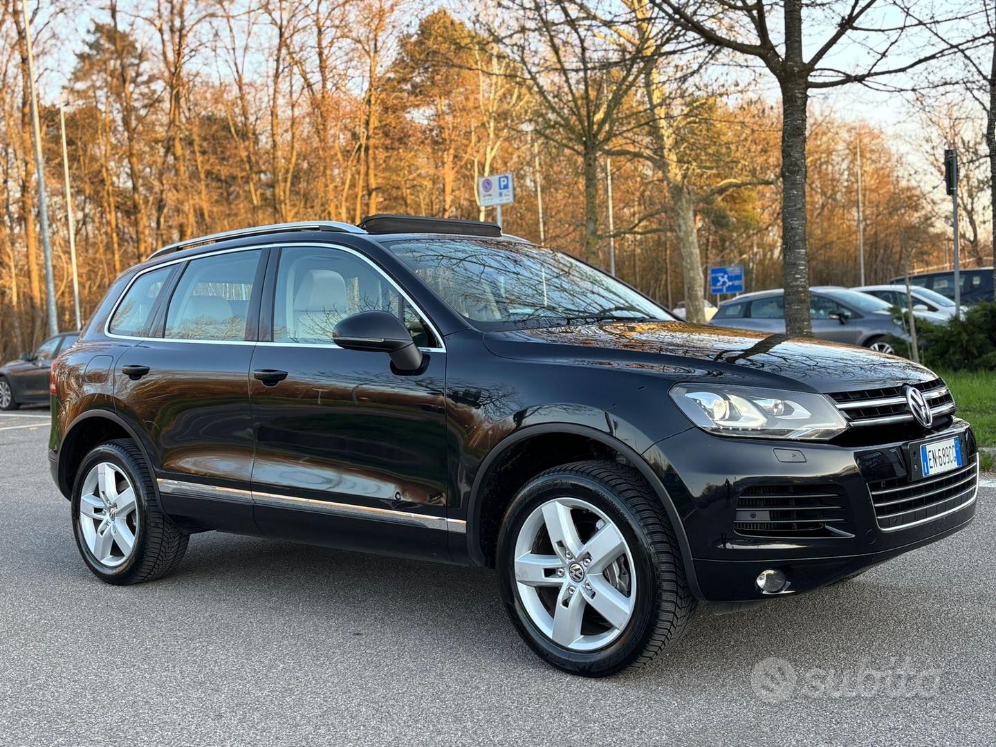 Volkswagen Touareg 2012 photo 3