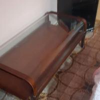 Tavolo basso per sala