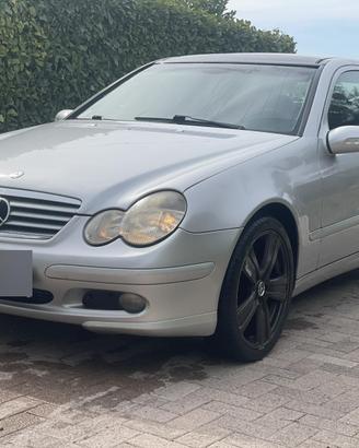 Mercedes-benz C220 CDI SportCoupe