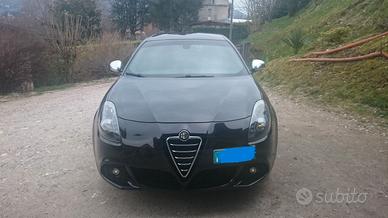 ALFA ROMEO Giulietta 2.0 JTDm-2 140 CV Distinctive