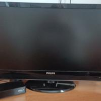 TV 23 pollici compreso di decoder e 2 telecomandi 