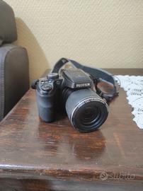 Fujifilm FinePix S8200 – Fotocamera Bridge 16.2 MP