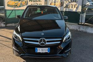 Mercedes-benz B 180 Premium