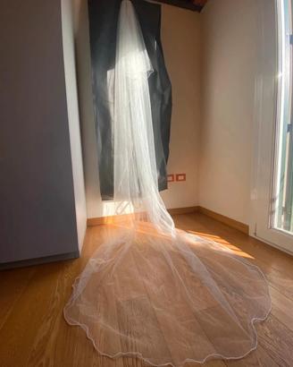 Velo nuovo da sposa in toulle da sartoria