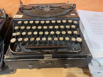 macchina da scrivere remington portatile