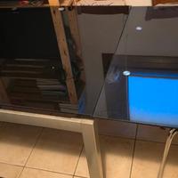 tavoli in vetro e alluminio 