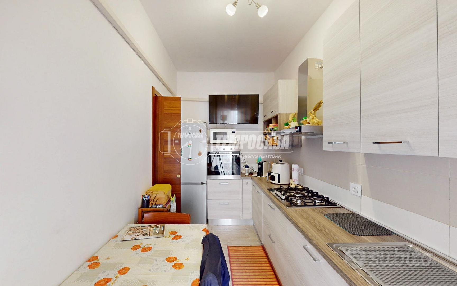 BILOCALE RISTRUTTURATO CON CUCINA ABITABILE E BALC - Altro