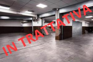 AUTORIMESSA A NAPOLI