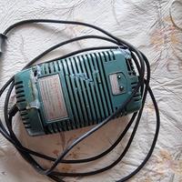 caricabatteria bicicletta