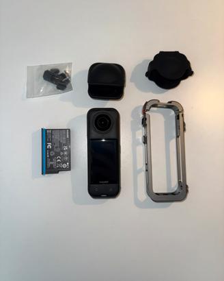 Insta360 X5 – Fotocamera 360° 8K accessori