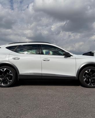 Cupra Formrntor plug-in 204cv