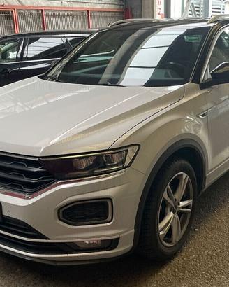 VW T-Roc 1.5 TSI ACT 150Cv. DSG R-LINE TETTO APRIB