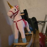 unicorno a dondolo 