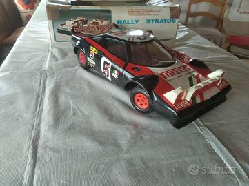 LANCIA  STRATOS RALLY Radiocomandata scala 1:8