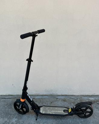 Monopattino adulti e bambini