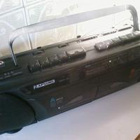 Radio musicassette stereo AM/FM dual play/recorder