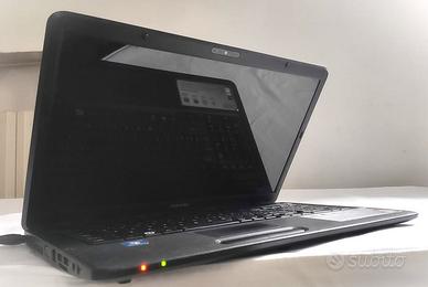 Toshiba Satellite C670D 17 pollici NON funzionante