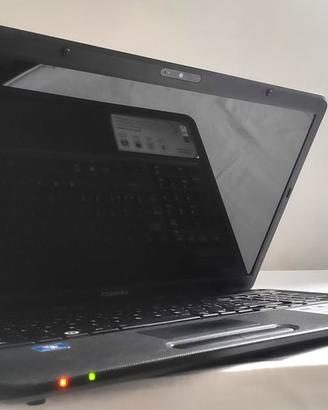 Toshiba Satellite C670D 17 pollici NON funzionante