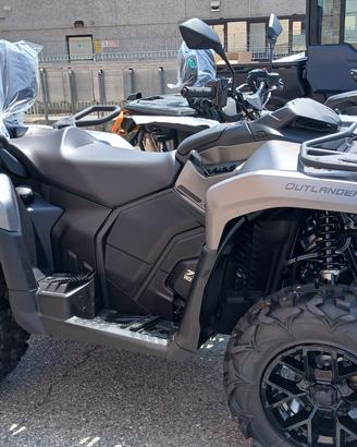 CAN-AM OUTLANDER 700 MAX XT T ABS