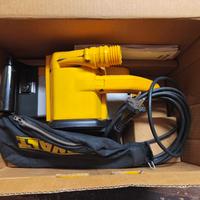 Smerigliatrice  a nastro DeWalt