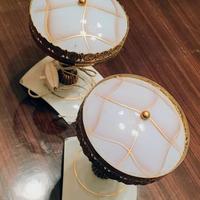 Coppia lampade da comodino.